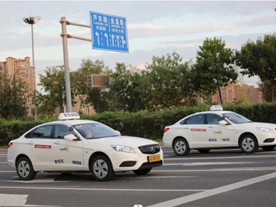 駕校告訴你機油燈閃爍是什么問題