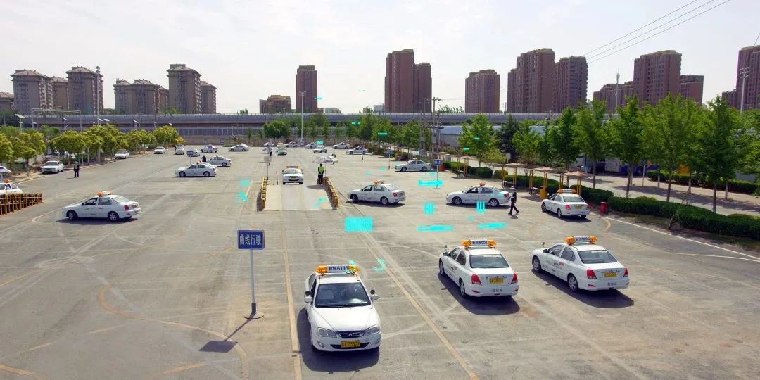 「東方時(shí)尚駕校」