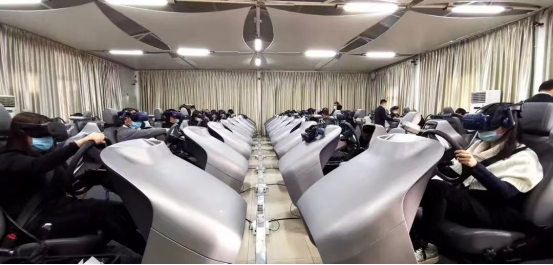 北京東方時(shí)尚駕校學(xué)車